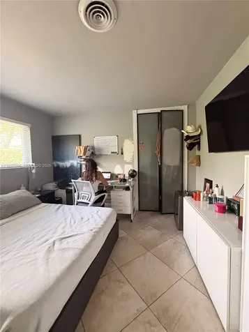 12125 NE 2nd Avenue North Miami FL 33161