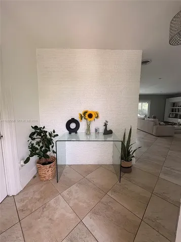 12125 NE 2nd Avenue North Miami FL 33161