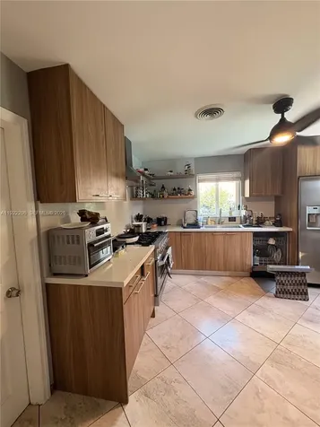 12125 NE 2nd Avenue North Miami FL 33161