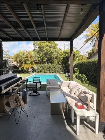 12125 NE 2nd Avenue North Miami FL 33161