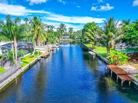 1930 NW 32nd Court Oakland Park FL 33309