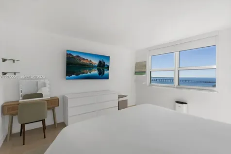 1155 Brickell Bay Drive Miami FL 33131