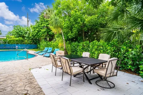 1165 SW 4th Terrace Pompano Beach FL 33060