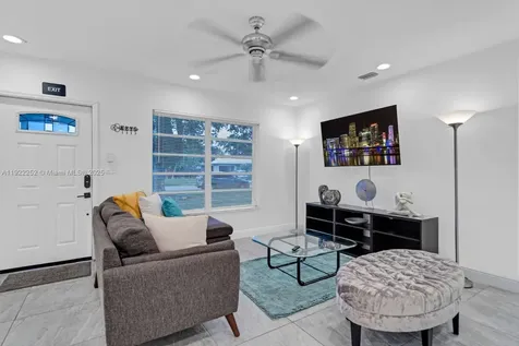 1165 SW 4th Terrace Pompano Beach FL 33060