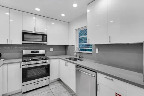 1165 SW 4th Terrace Pompano Beach FL 33060