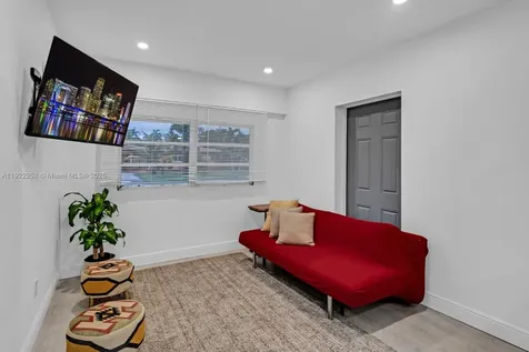 1165 SW 4th Terrace Pompano Beach FL 33060
