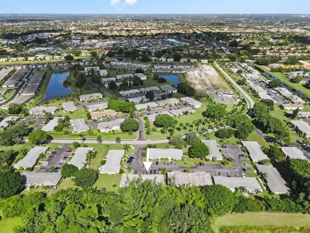 13752 S Via Flora Delray Beach FL 33484