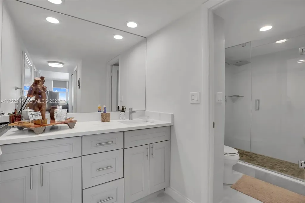 1149 Hillsboro Mile Hillsboro Beach FL 33062