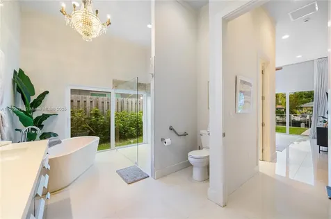 2112 NE 17th Avenue Wilton Manors FL 33305