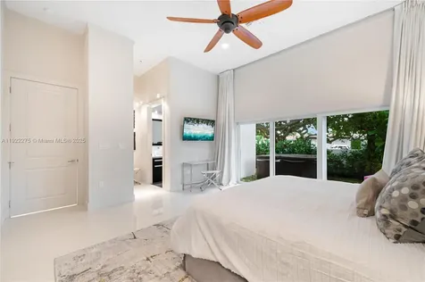 2112 NE 17th Avenue Wilton Manors FL 33305