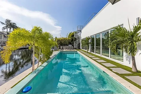 2112 NE 17th Avenue Wilton Manors FL 33305