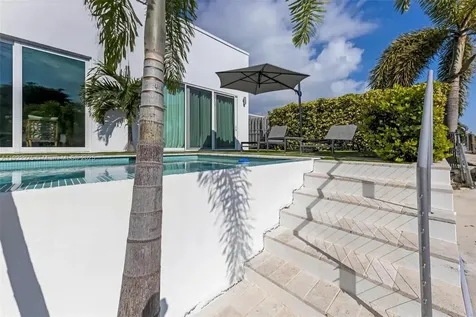 2112 NE 17th Avenue Wilton Manors FL 33305