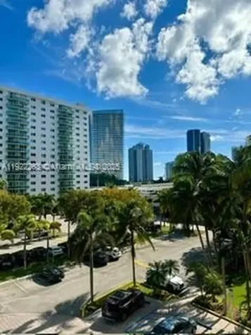 19390 Collins Avenue Sunny Isles Beach FL 33160