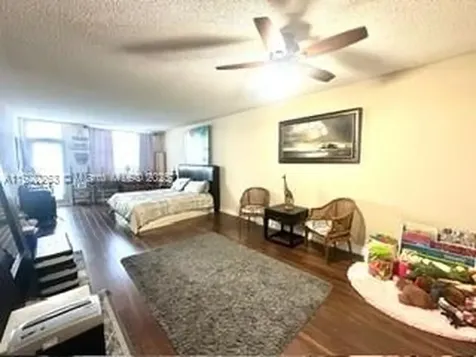 19390 Collins Avenue Sunny Isles Beach FL 33160