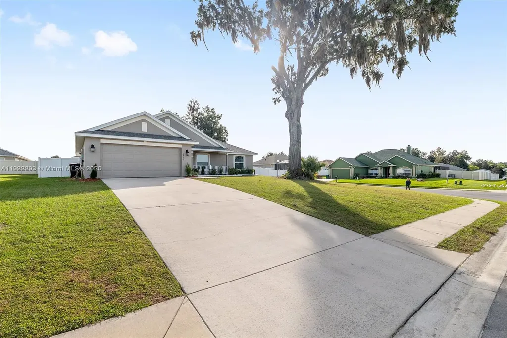 4413 NW 1 Court Ocala FL 34475
