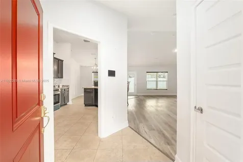 4413 NW 1 Court Ocala FL 34475