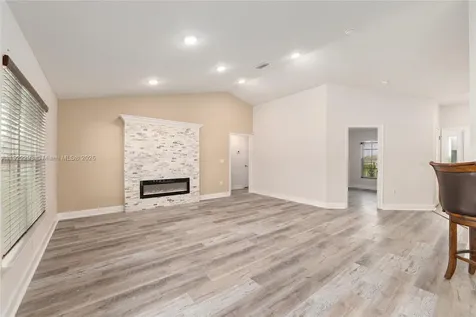 4413 NW 1 Court Ocala FL 34475