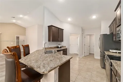 4413 NW 1 Court Ocala FL 34475