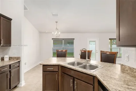 4413 NW 1 Court Ocala FL 34475