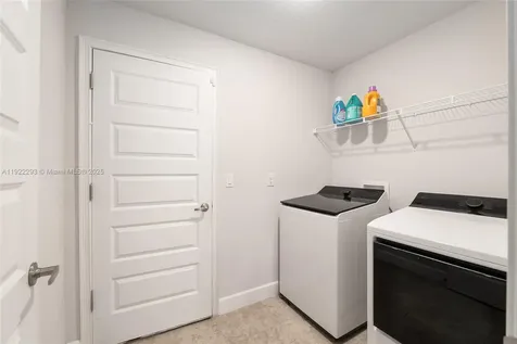 4413 NW 1 Court Ocala FL 34475