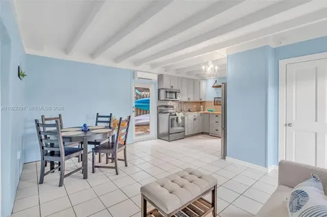 40 Pirates Drive Key Largo FL 33037