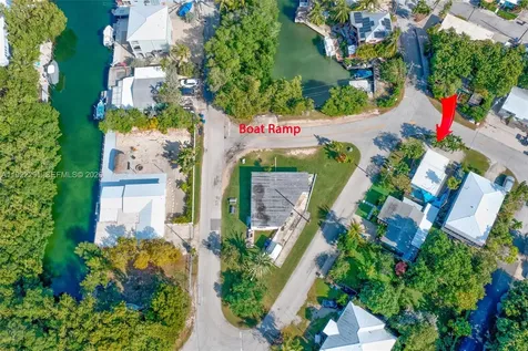 40 Pirates Drive Key Largo FL 33037