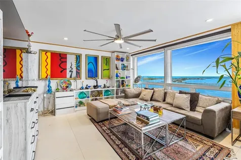 1541 Brickell Avenue Miami FL 33129