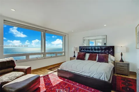 1541 Brickell Avenue Miami FL 33129