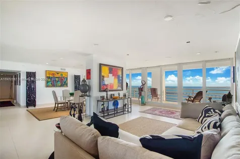1541 Brickell Avenue Miami FL 33129