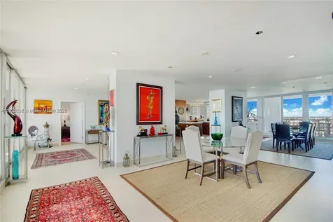 1541 Brickell Avenue Miami FL 33129