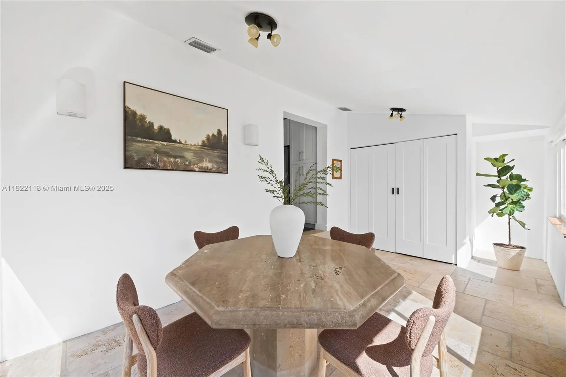 520 SW 12th Court Fort Lauderdale FL 33315