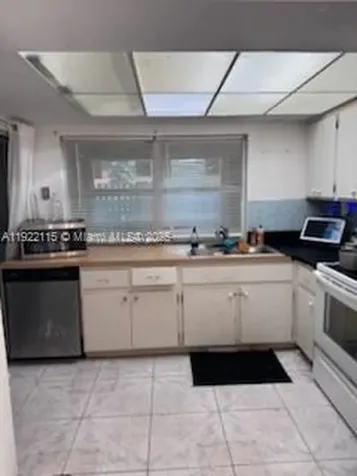5890 NW 15th Street Sunrise FL 33313