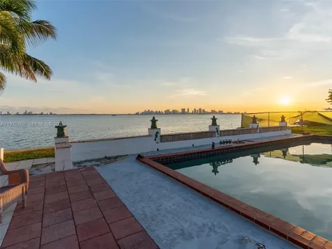 1680 S Treasure Drive North Bay Village FL 33141