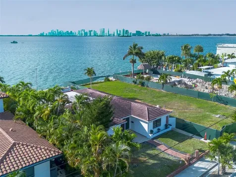 1680 S Treasure Drive North Bay Village FL 33141