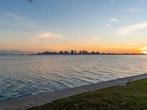 1680 S Treasure Drive North Bay Village FL 33141