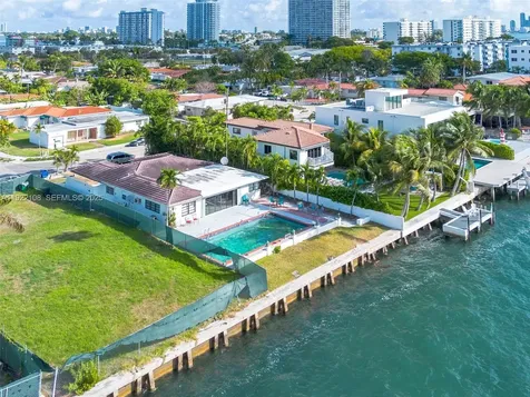 1680 S Treasure Drive North Bay Village FL 33141