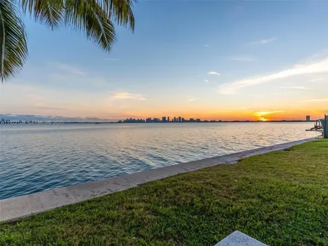 1680 S Treasure Drive North Bay Village FL 33141