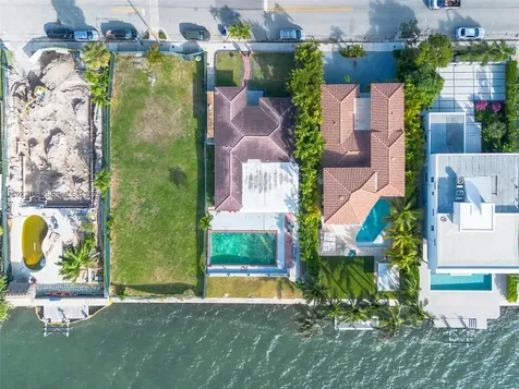 1680 S Treasure Drive North Bay Village FL 33141