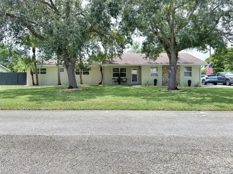 27700 SW 164th Court Homestead FL 33031