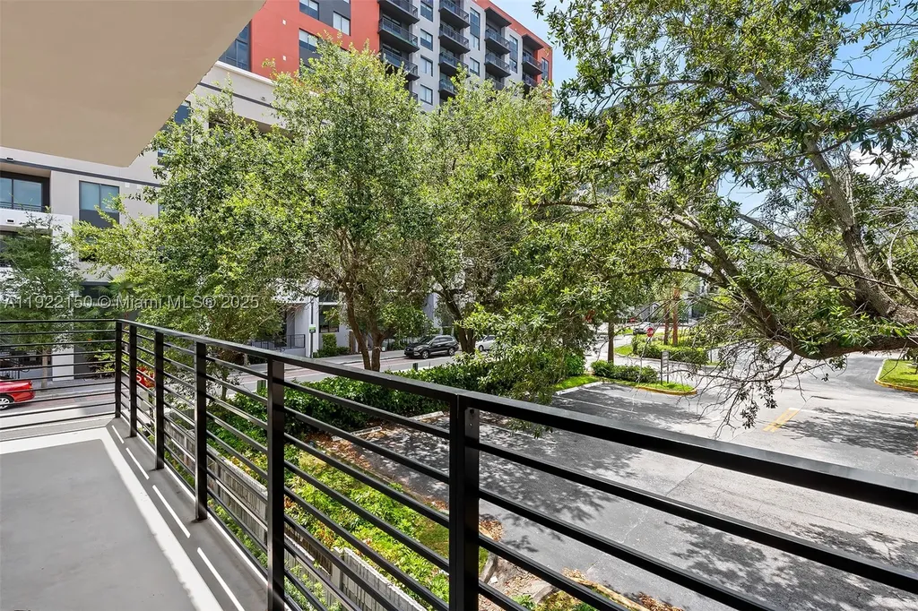 637 NE 4th Avenue Fort Lauderdale FL 33304