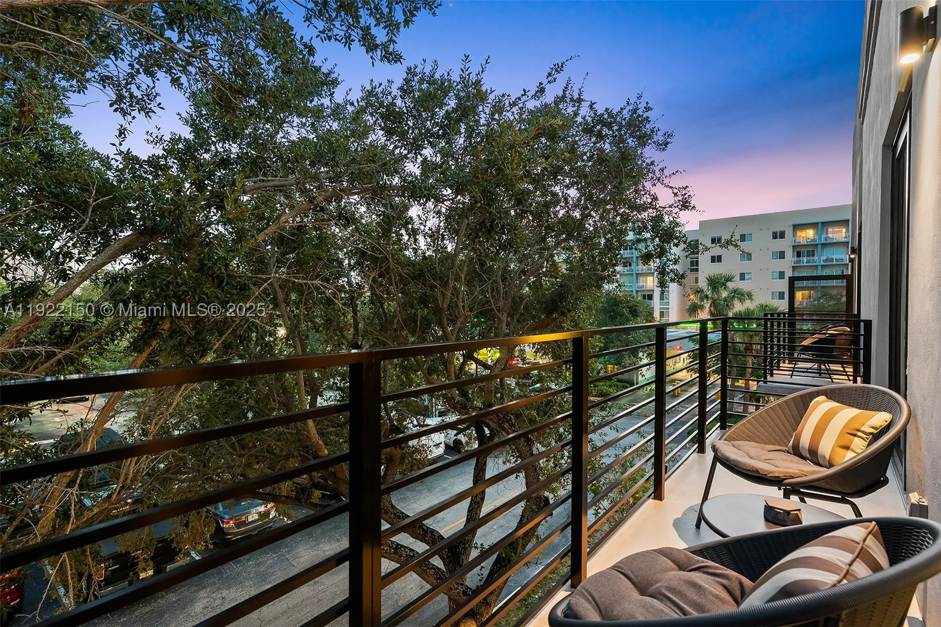 637 NE 4th Avenue Fort Lauderdale FL 33304