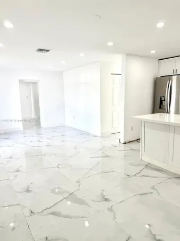 712 Hialeah Drive Hialeah FL 33010