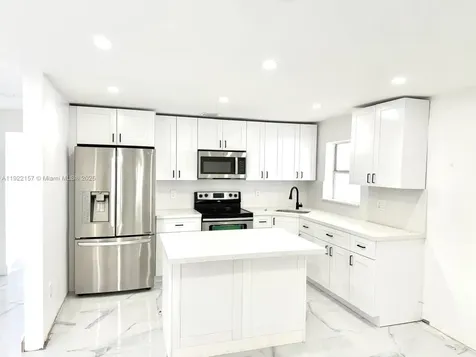 712 Hialeah Drive Hialeah FL 33010