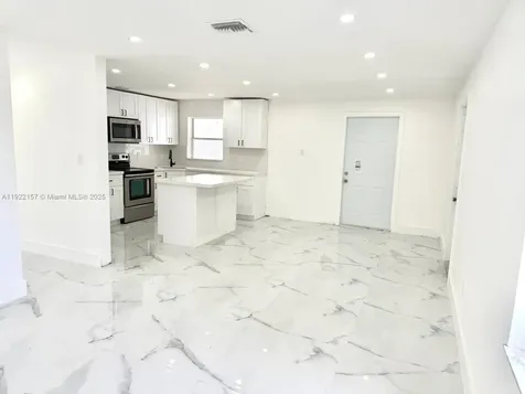 712 Hialeah Drive Hialeah FL 33010