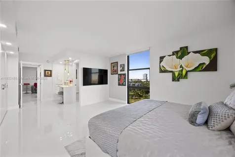 20379 W Country Club Drive Aventura FL 33180