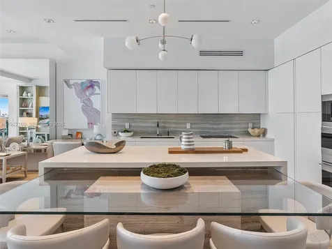 102 24th Street Miami Beach FL 33139