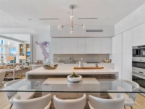 102 24th Street Miami Beach FL 33139