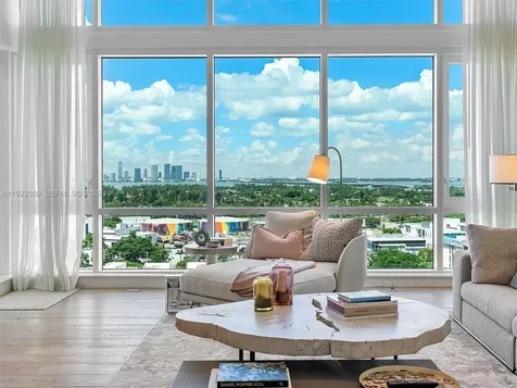 102 24th Street Miami Beach FL 33139