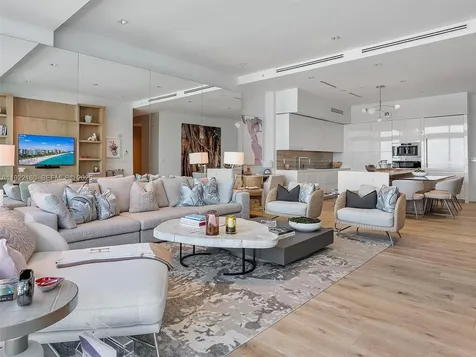 102 24th Street Miami Beach FL 33139