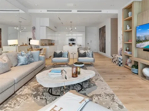 102 24th Street Miami Beach FL 33139